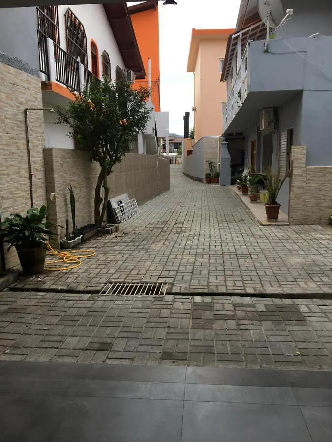 Casa de Férias Casa Aconchegante A 50M Da Praia! Vila Florianópolis Brasil